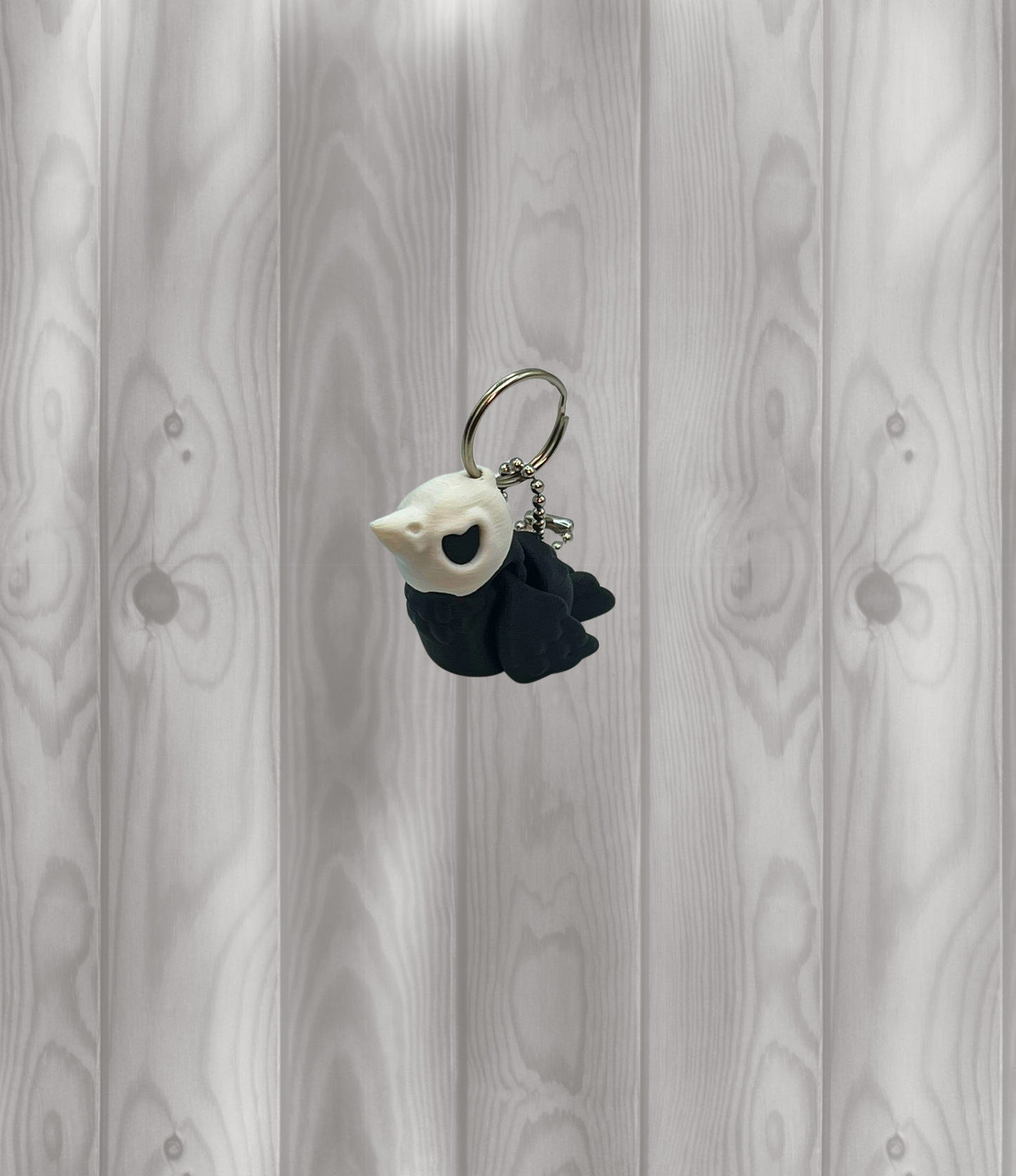 Rabe mit Maske - Beweglicher Schlüsselanhänger