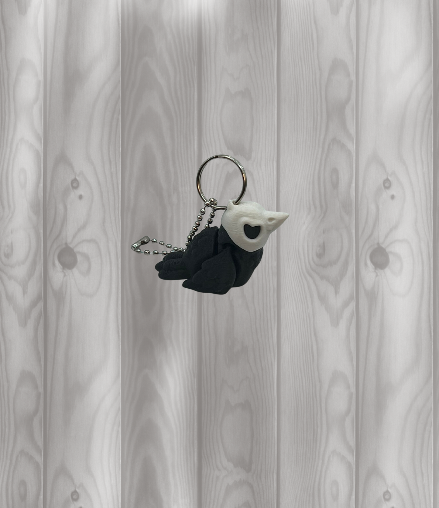 Rabe mit Maske - Beweglicher Schlüsselanhänger