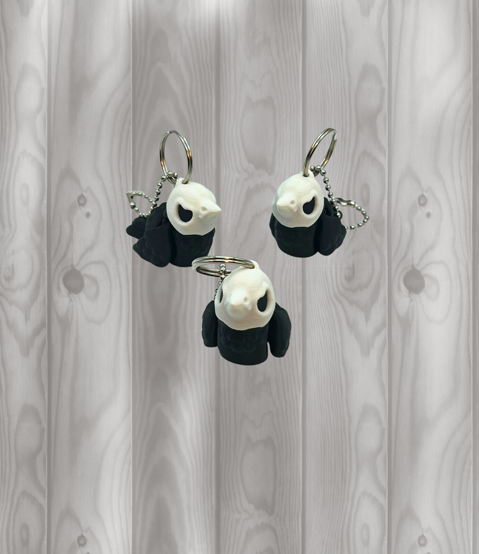 Rabe mit Maske - Beweglicher Schlüsselanhänger