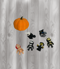 MINI`s Halloweenedition im knackbaren Kürbis